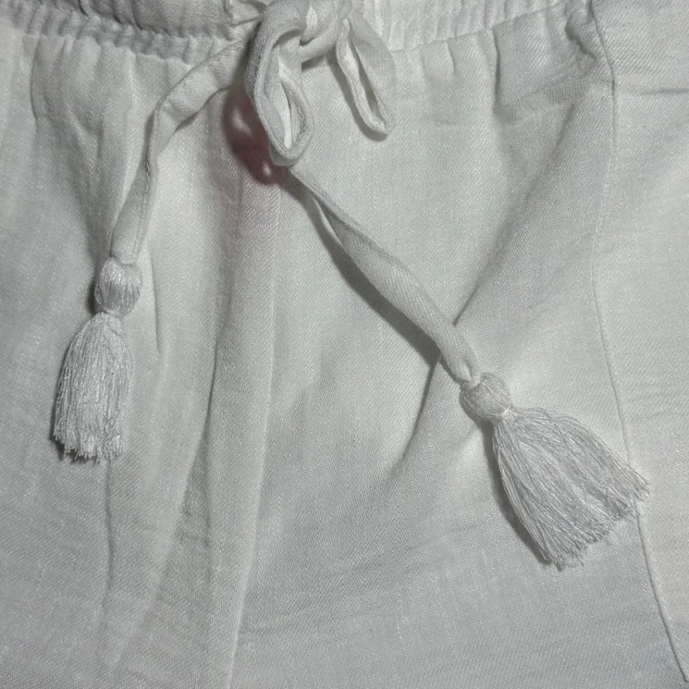 NWT Betsey Johnson 2 Piece Button Down Shirt & Short Set White Size Medium - Picture 6 of 13